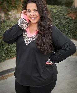 Boutique Simplified Wild Fling Pullover