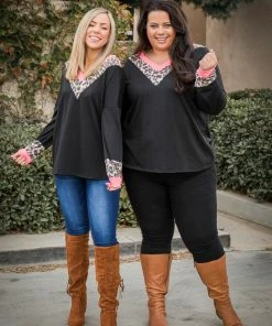 Boutique Simplified Wild Fling Pullover