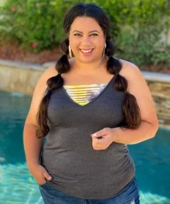 Boutique Simplified Just A Peek Tank