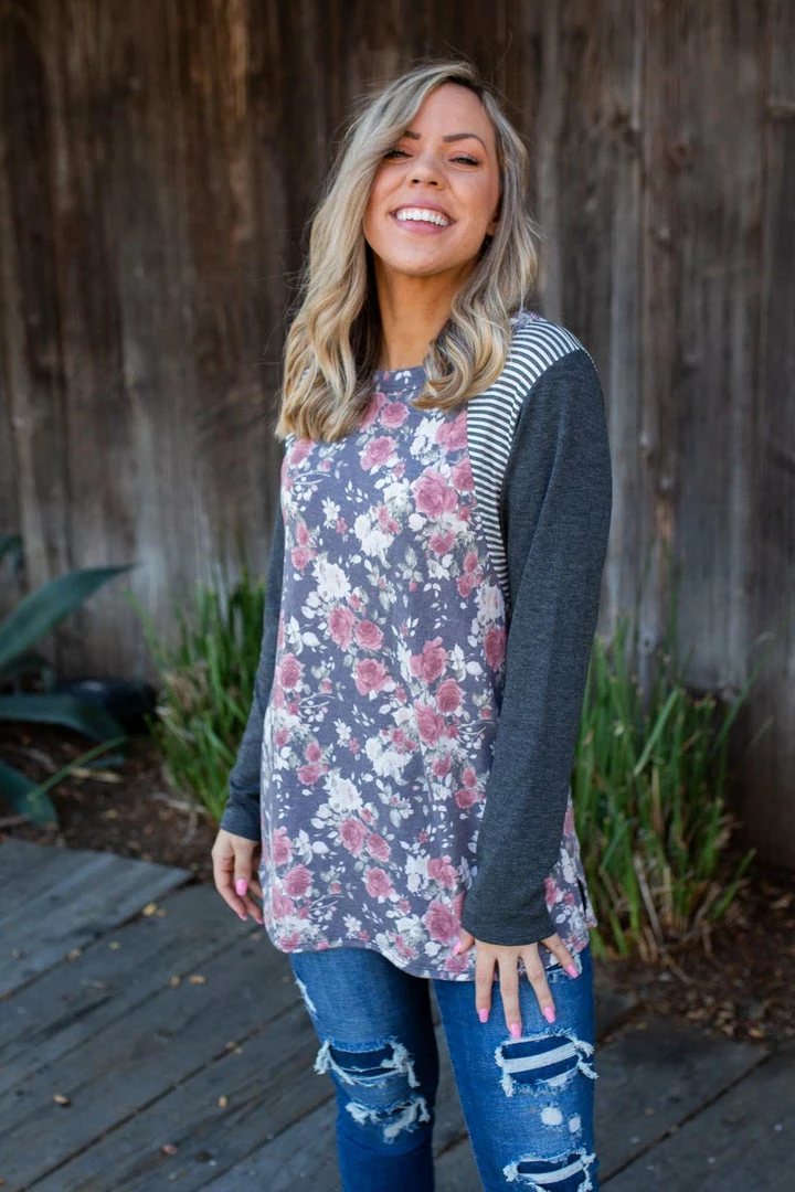 Boutique Simplified Ring Around The Roses Long Sleeve Top 2 Boutique Simplified Ring Around The Roses Long Sleeve Top
