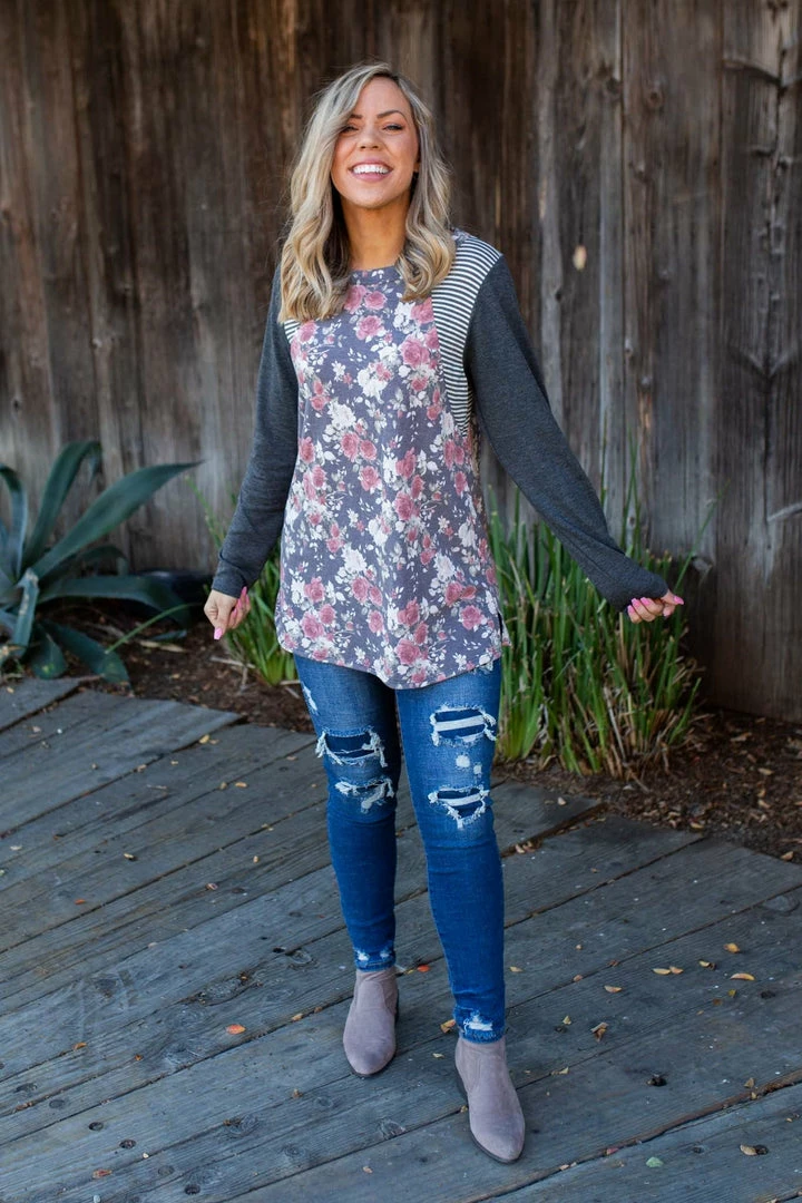 Boutique Simplified Ring Around The Roses Long Sleeve Top 7 Boutique Simplified Ring Around The Roses Long Sleeve Top