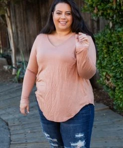 Boutique Simplified Everyday Long Sleeve Tee In Taupe 1X