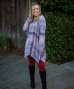 Boutique Simplified Floral Paths Long Sleeve Tunic 15 Boutique Simplified Floral Paths Long Sleeve Tunic