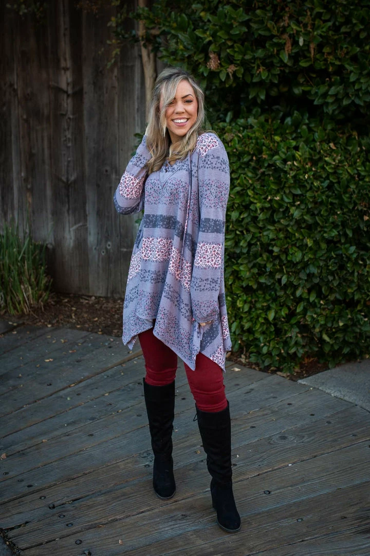 Boutique Simplified Floral Paths Long Sleeve Tunic 7 Boutique Simplified Floral Paths Long Sleeve Tunic