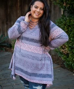 Boutique Simplified Floral Paths Long Sleeve Tunic 14 Boutique Simplified Floral Paths Long Sleeve Tunic