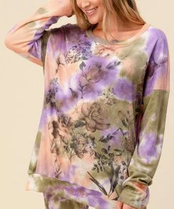 Boutique Simplified Beauty In The Storm Pullover