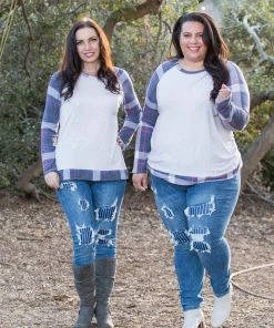 Boutique Simplified Tell Your Story Long Sleeve Top