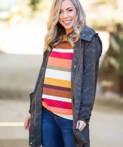 Boutique Simplified Conceal & Carry Windbreaker Jacket