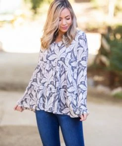 Boutique Simplified Leaf Me Be Tiered Tunic 12 Boutique Simplified Leaf Me Be Tiered Tunic