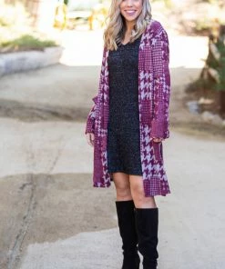 Boutique Simplified Burgundy Houndstooth Sweater Cardigan