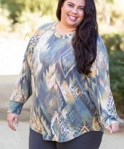 Boutique Simplified Savannah Charm Long Sleeve Top 12 Boutique Simplified Savannah Charm Long Sleeve Top