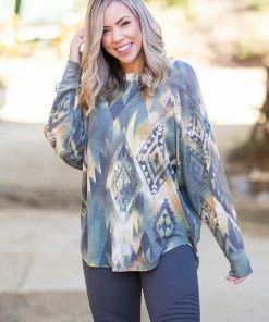 Boutique Simplified Savannah Charm Long Sleeve Top