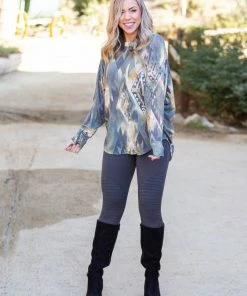 Boutique Simplified Savannah Charm Long Sleeve Top 10 Boutique Simplified Savannah Charm Long Sleeve Top