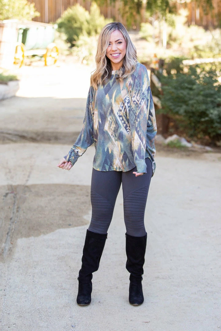 Boutique Simplified Savannah Charm Long Sleeve Top 3 Boutique Simplified Savannah Charm Long Sleeve Top