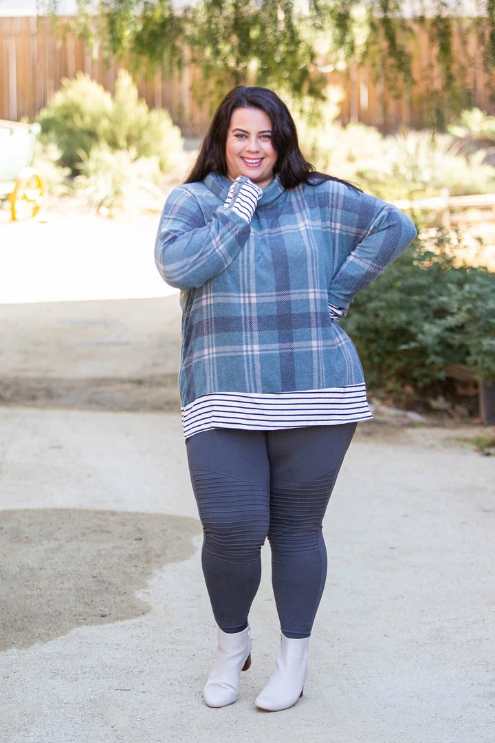 Boutique Simplified Teal Me About It Plaid Thumbhole Tunic 6 Boutique Simplified Teal Me About It Plaid Thumbhole Tunic