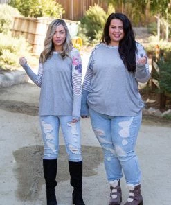 Boutique Simplified Desi Raglan Top 3X