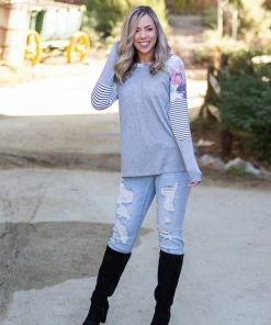 Boutique Simplified Desi Raglan Top 3X 15 Boutique Simplified Desi Raglan Top 3X