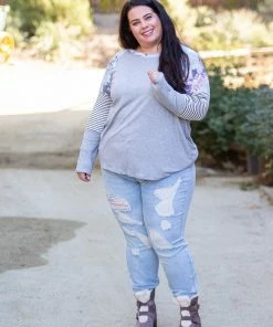 Boutique Simplified Desi Raglan Top 3X 11 Boutique Simplified Desi Raglan Top 3X