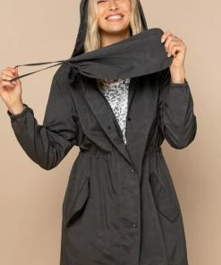 Boutique Simplified Conceal & Carry Windbreaker Jacket