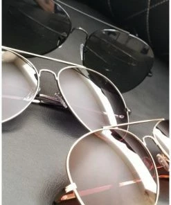 Boutique Simplified Apparel Classic Aviator Sunnies