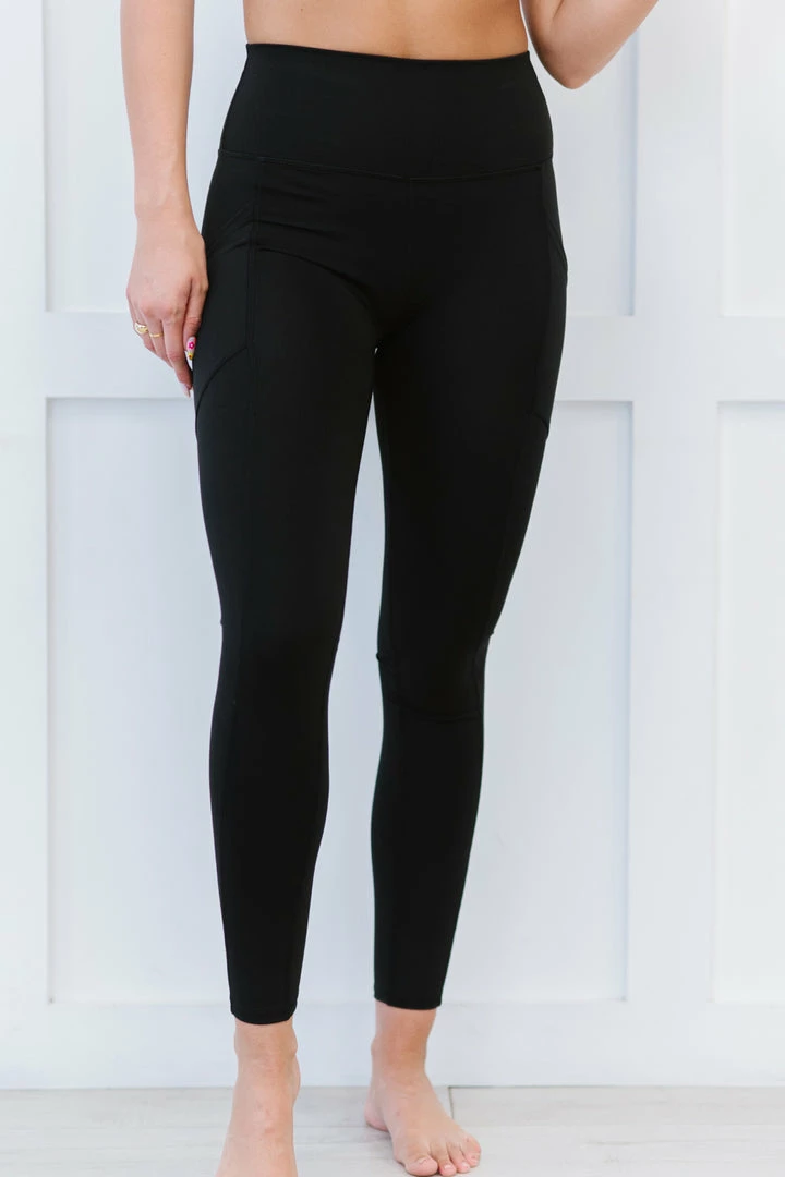 Trendsi Step Aside Athletic Leggings With Pockets In Black Apparel 1 Trendsi Step Aside Athletic Leggings With Pockets In Black Apparel