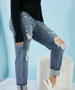 Trendsi Judy Blue Lindsey Bleach Splash Boyfriend Jeans Apparel