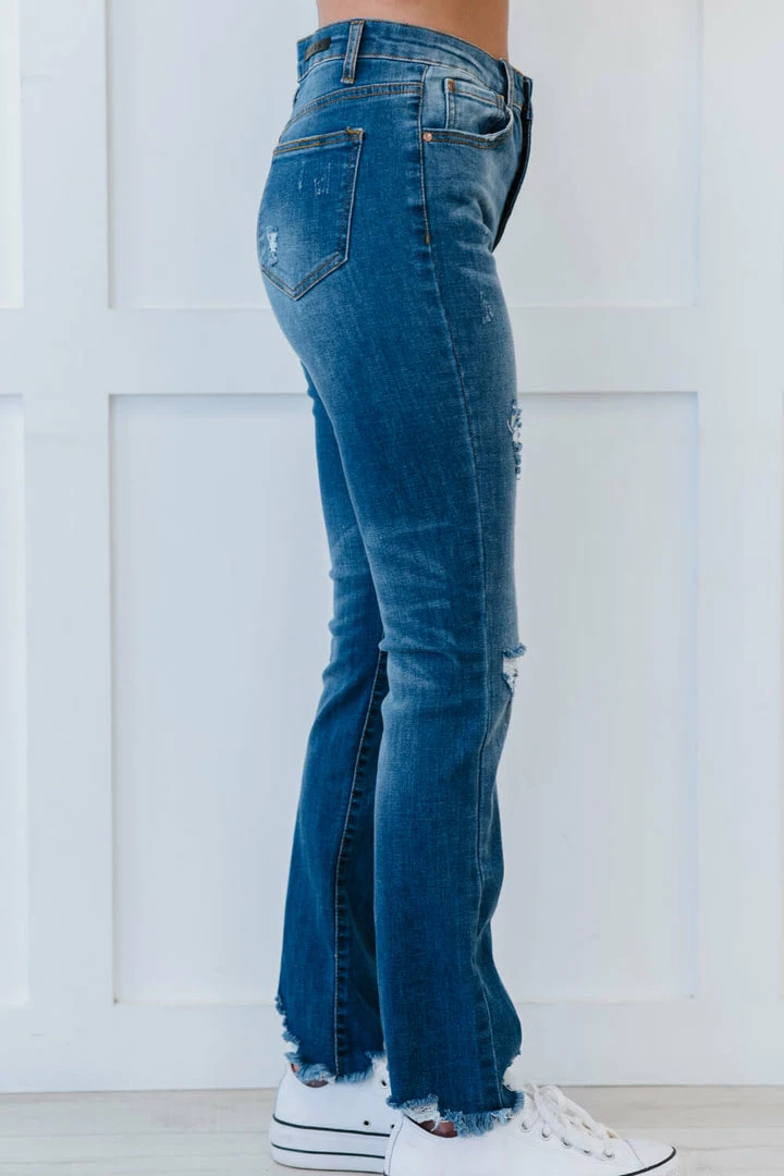 Trendsi Apparel RISEN Traveler High-Waisted Straight Jeans 2 Trendsi Apparel RISEN Traveler High-Waisted Straight Jeans
