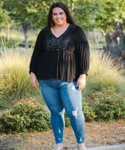 Boutique Simplified Pure Decadence In Black