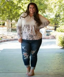 Boutique Simplified Splashed With Fall Pullover