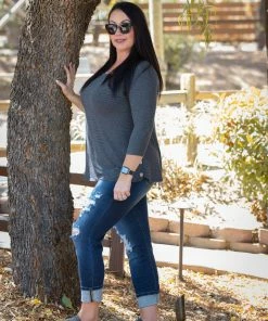 Boutique Simplified Charcoal Illusions 3/4 Sleeve