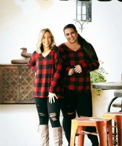 Boutique Simplified Mad About Plaid Pullover - Red