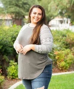 Boutique Simplified Xena Long Sleeve Raglan