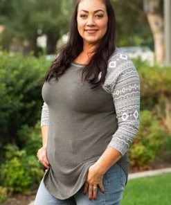 Boutique Simplified Xena Long Sleeve Raglan