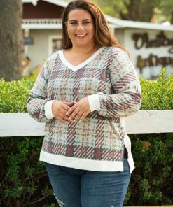 Boutique Simplified Sketched With Plaid Pullover