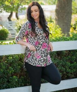 Boutique Simplified Peruvian Dreamin' 3/4 Sleeve Top