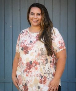 Boutique Simplified Sweet Symphony Of Roses Hi Lo Tunic