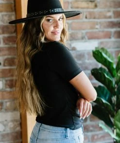 Trendsi I'm All Yours Ruched V-Neck Top 17 Trendsi I'm All Yours Ruched V-Neck Top