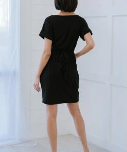 Trendsi Apparel Layla Dress In Black