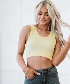 Trendsi Apparel Simplest Of Things Cropped Tank