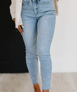 Trendsi Judy Blue All The Stars Embroidered Skinny Jeans Apparel 25 Trendsi Judy Blue All The Stars Embroidered Skinny Jeans Apparel