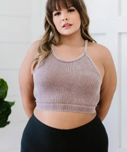 Trendsi Delmar Scoop Neck Cropped Cami