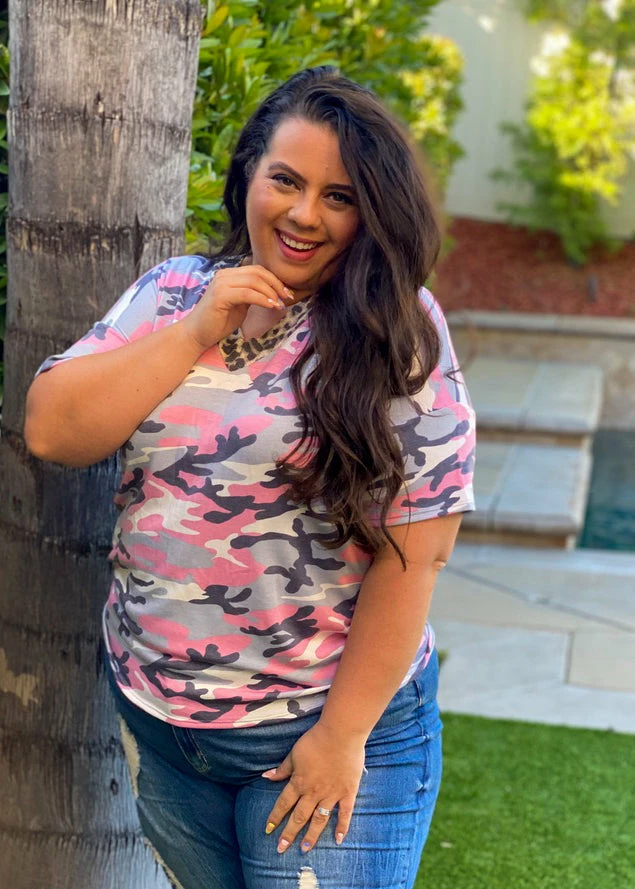 Boutique Simplified Running From You Short Sleeve Tee 3 Boutique Simplified Running From You Short Sleeve Tee