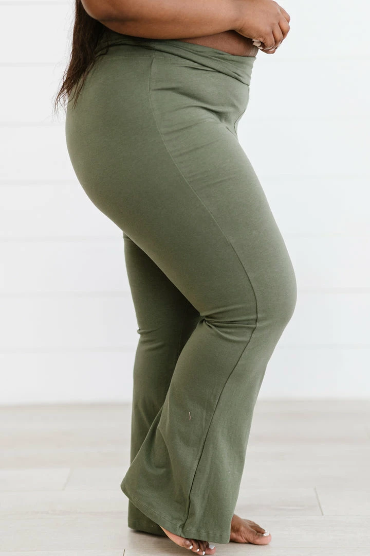 Trendsi Keep It Up Flare Yoga Pants In Light Olive 9 Trendsi Keep It Up Flare Yoga Pants In Light Olive