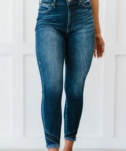 Trendsi Kancan Charlotte Frayed Hem Skinny Jeans