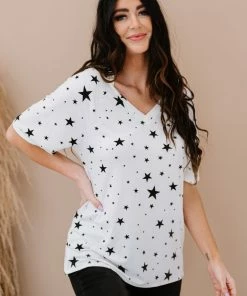 Trendsi Apparel Made Of Stars Tee In Ivory And Black