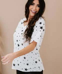 Trendsi Apparel Made Of Stars Tee In Ivory And Black