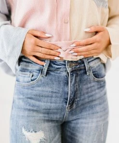 Trendsi RISEN Melissa High Rise Distressed Skinny Jeans 18 Trendsi RISEN Melissa High Rise Distressed Skinny Jeans