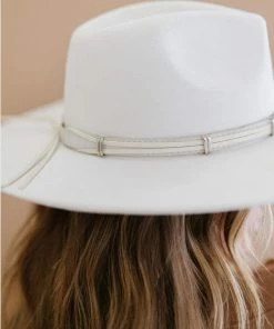 Trendsi Come With Me Faux Suede Hat