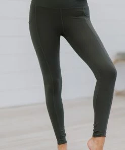 Trendsi Apparel Step Aside Athletic Leggings With Pockets In Ash Grey