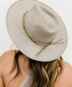 Trendsi Come With Me Faux Suede Hat
